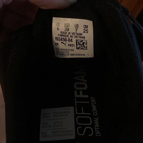 NWOT Puma Soft Foam Optimal Comfort Sneakers - 7 - Picture 6 of 6